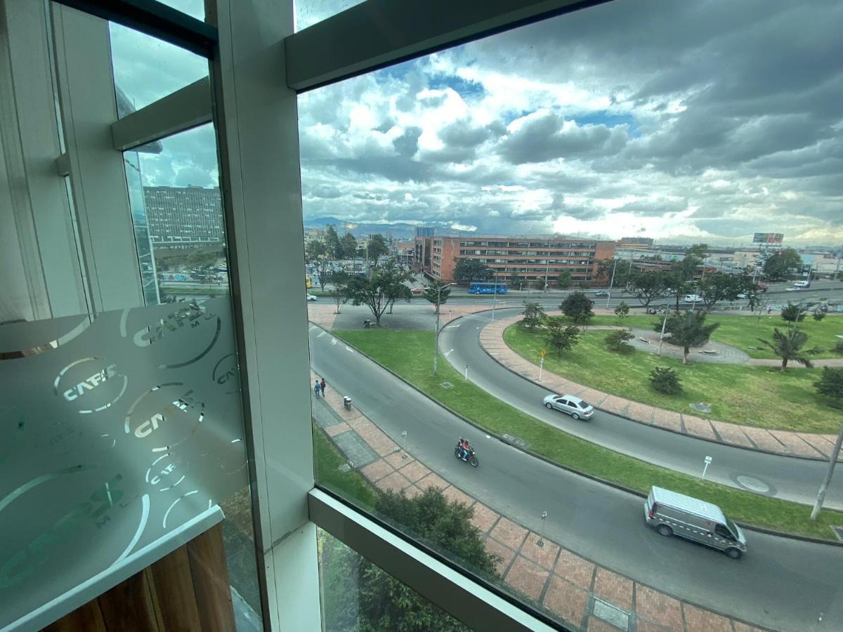 Hotel Hostal Caps Mall - Bogota — Photos 1